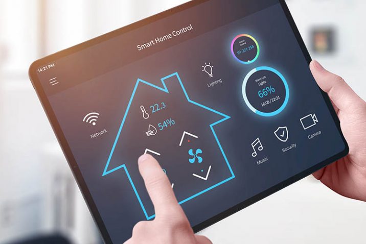 Smart Home Anwendungen werden meist per Tablet gesteuert.