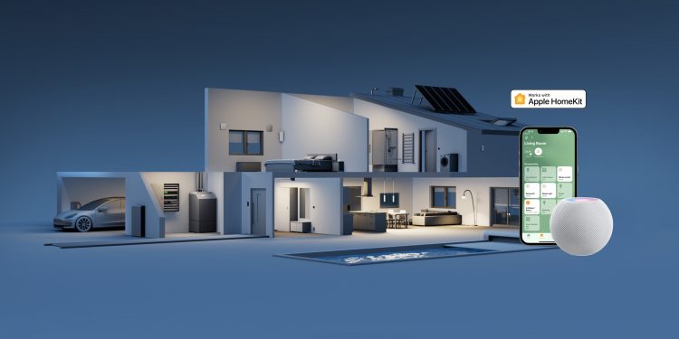 Ein Smart Home kann auch per Smartphone gesteuert werden.