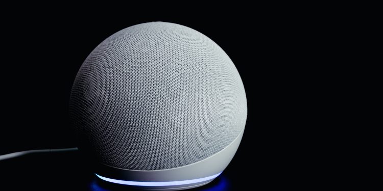 Sprachsteuerung von Amazon: der Echo Dot