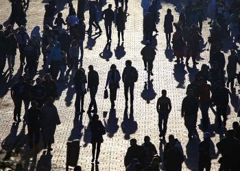 Wie Städte älteren Menschen Unterstützung bieten können