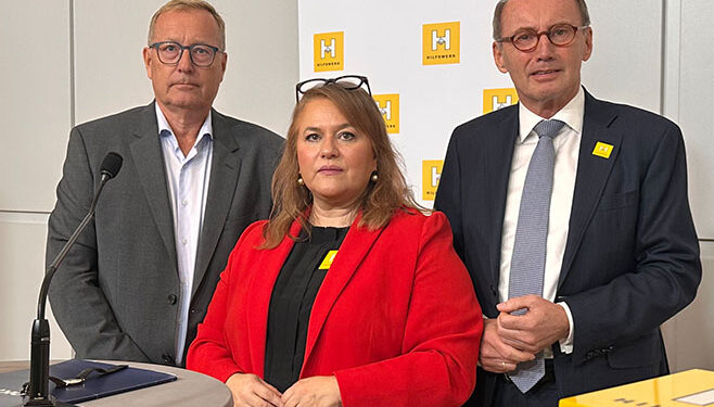 From left to right: Werner Beutelmeyer, CEO of the Market Institute; Elisabeth Anselm, Managing Director of Hilfswerk Austria; Othmar Karas, President of Hilfswerk Austria, at the presentation of the study. Credit: Hilfswerk Austria