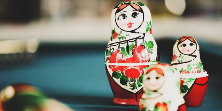 The topic of dementia is more complex than it is portrayed in the media. In conversation with Raphael Schönborn, we analyse aspects that are often completely overlooked: Those affected, and the fact that we could make dementia a condition that can be shaped and influenced. If we only want to. Credit: PROMENZ/Dragan_dok