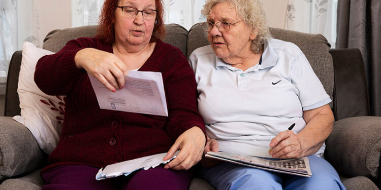 The pension study clearly shows that Austrians are very worried when they think about their pension - 40 percent rate their own risk of poverty in old age as high. Credit: Alexander Caminada/Ageing without limits