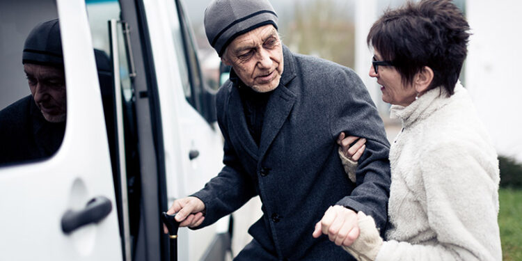 Der wichtigste Puffer ist oft nicht Technik, sondern Beziehung und Netzwerk: Es entscheidet, wie stabil wir durch Krisen kommen (Credit: Shutterstock)