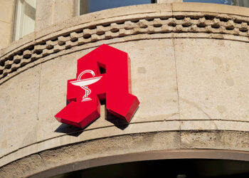 Protesttag am 23. März. Die Apotheken kämpfen für bessere wirtschaftliche Rahmenbedingungen - 20% der Apotheken gaben bereits auf. Credit: Shutterstock