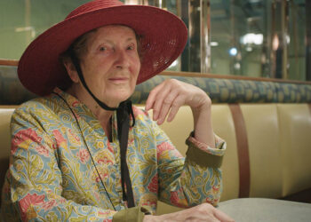 Eleanor Ambos in "Ein Leben in Farbe" - Credit: SixPackFilm