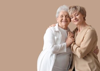 Reconciling work and care is becoming increasingly important - especially for women, who are usually responsible for care in the family. Credit: Shutterstock