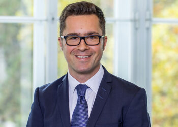 Unser Interviewpartner: Neurologe und Schlafmediziner Prof. Stefan Seidel (Credit: F.Matern_MUW)